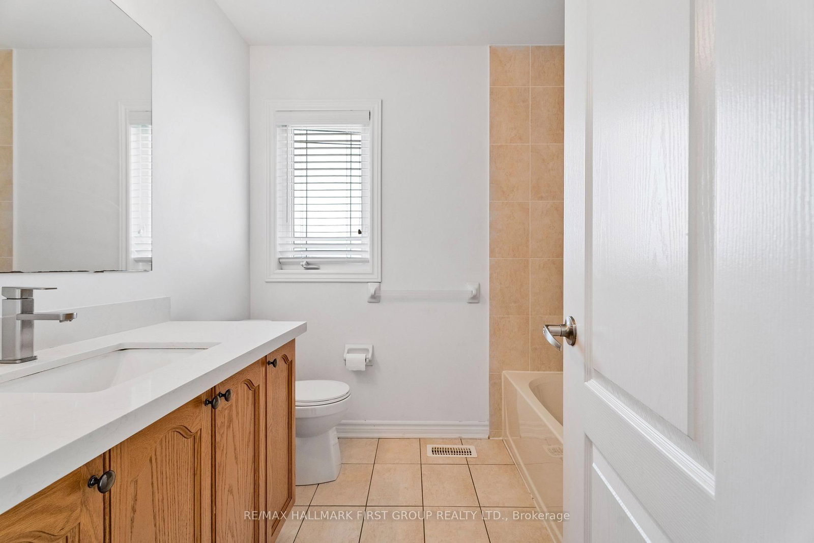 2 Foster Hewitt Street • Brock, ON photo 15