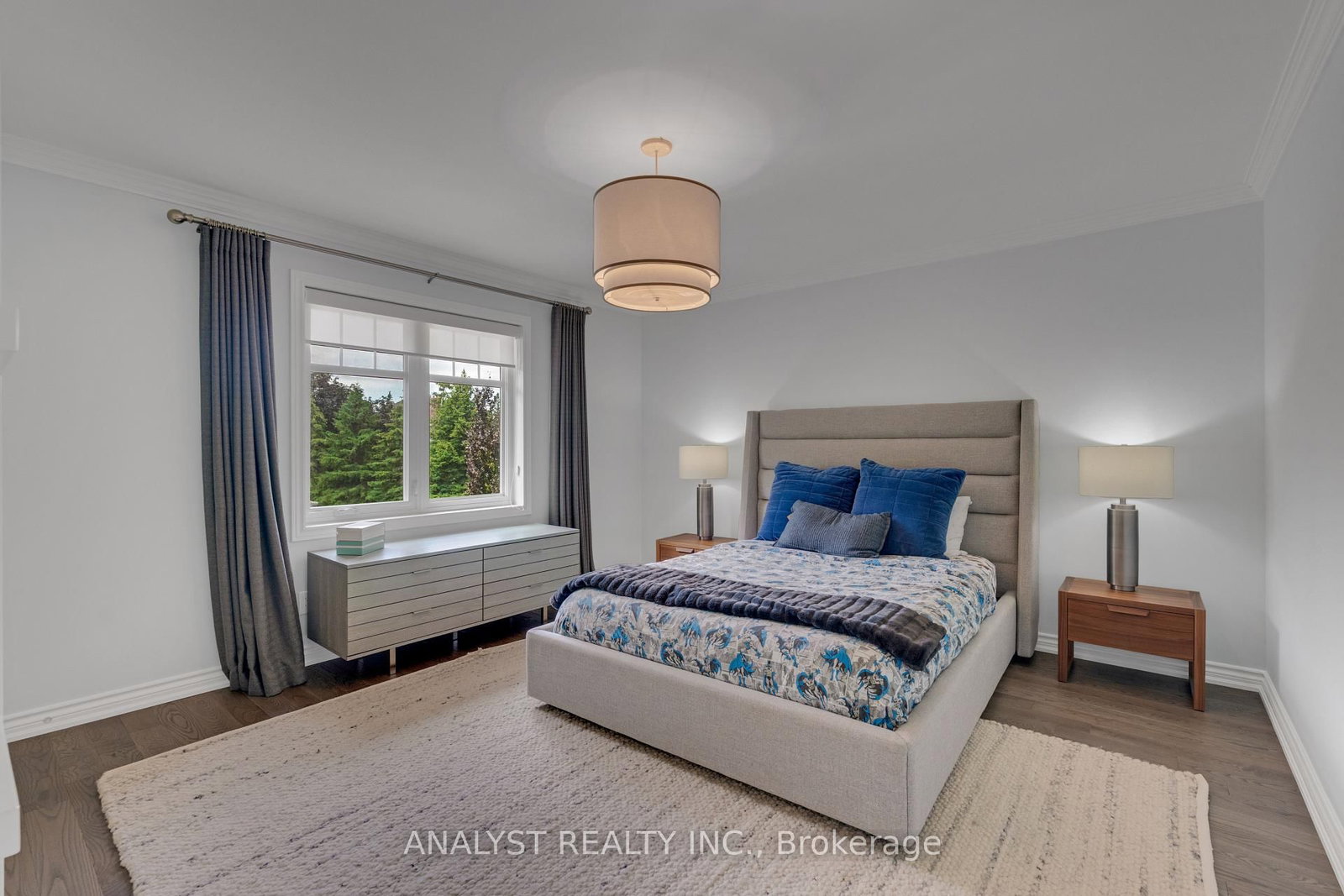 Detached House sold at 20 Fenyrose Crescent, Vaughan, Ontario, L4L 7B3 - East Woodbridge - MLS: N13712540