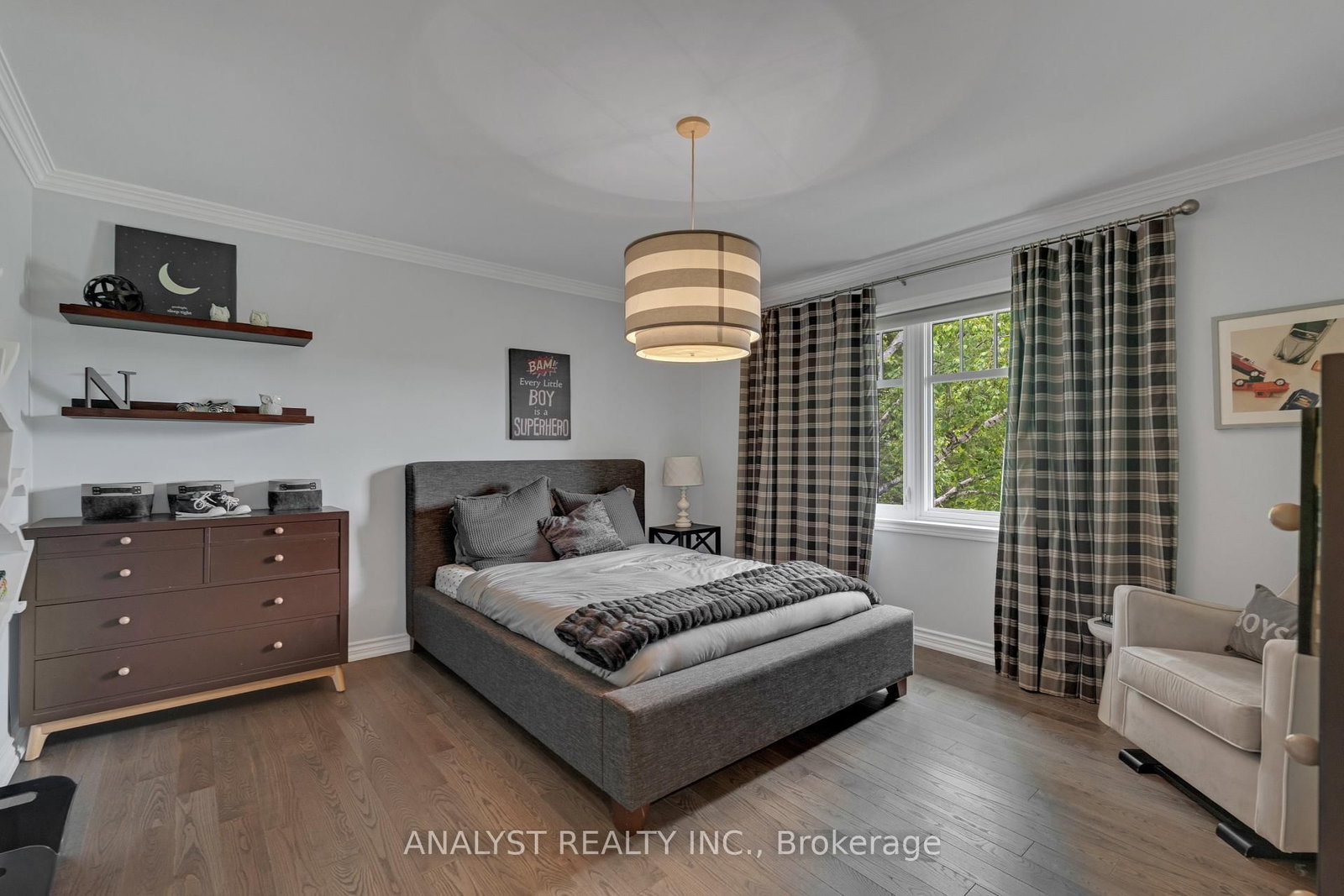 Detached House sold at 20 Fenyrose Crescent, Vaughan, Ontario, L4L 7B3 - East Woodbridge - MLS: N13712540