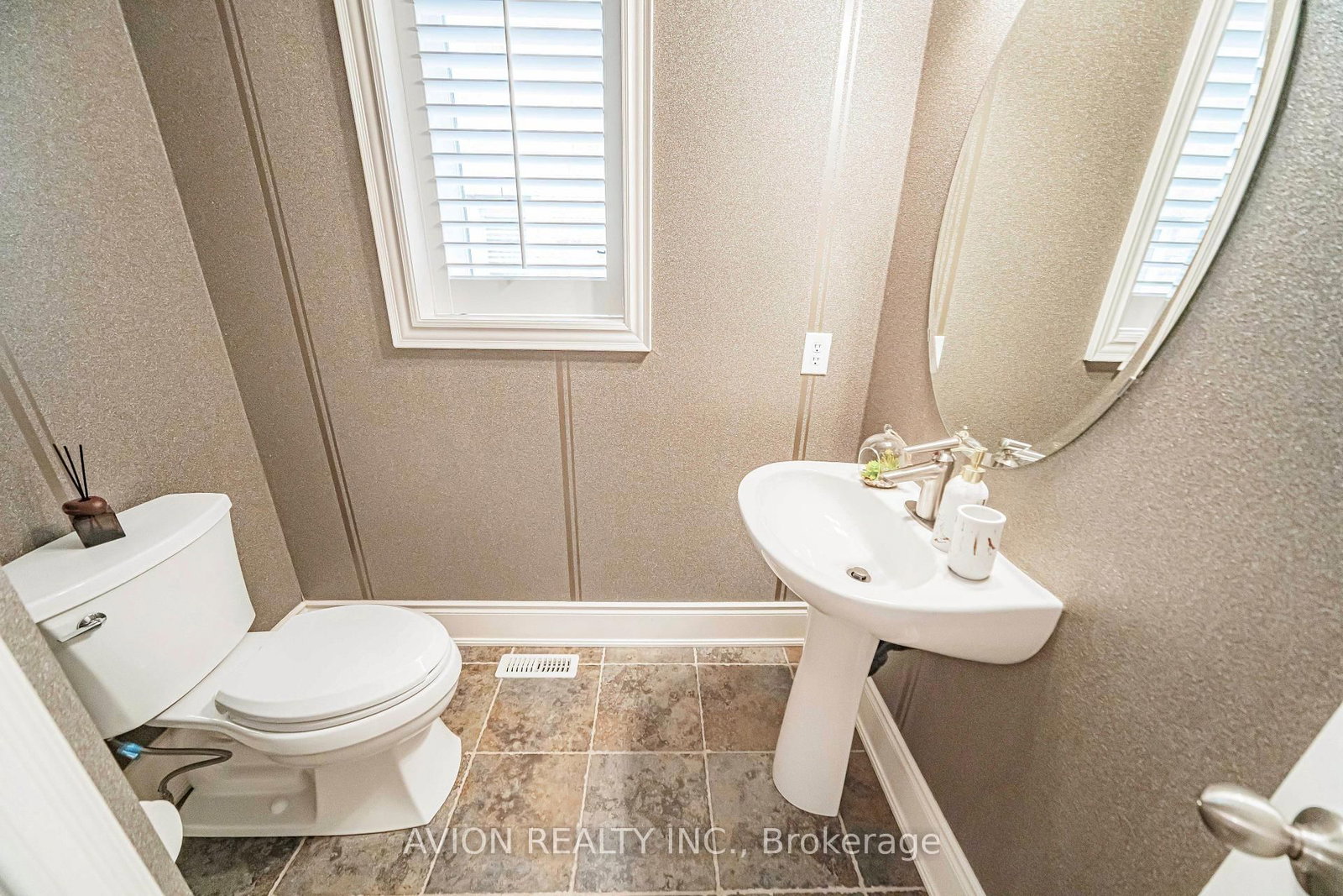 46 Rogers Trail • Bradford West Gwillimbury, ON photo 38