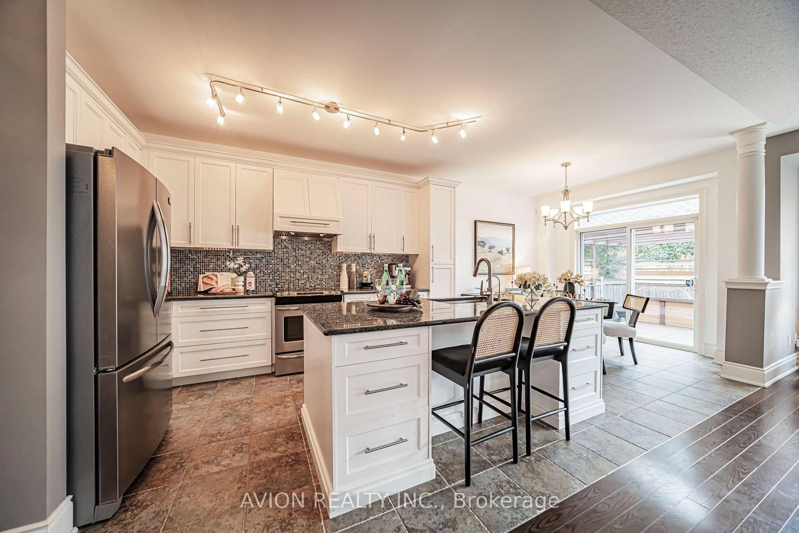 46 Rogers Trail • Bradford West Gwillimbury, ON photo 4