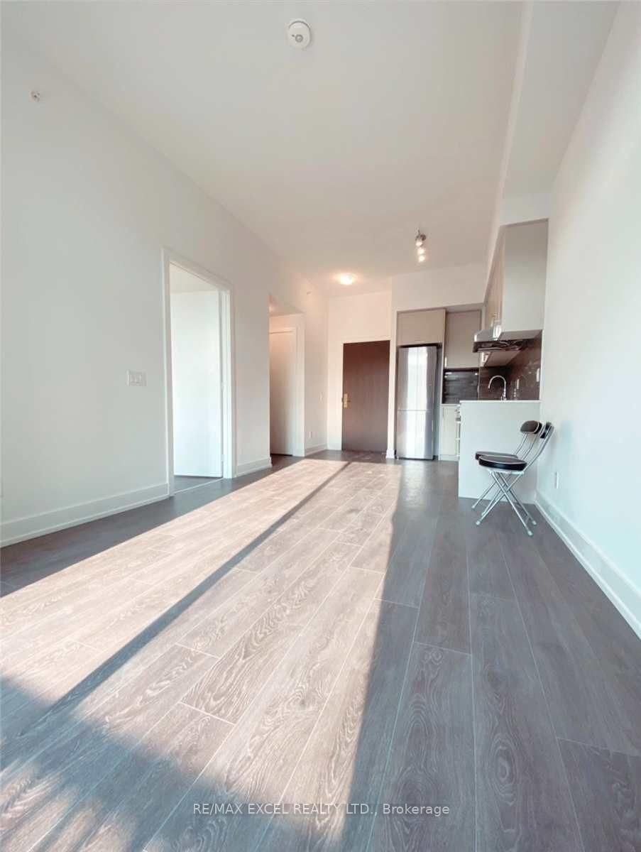 820 - 278 Buchanan Drive 2