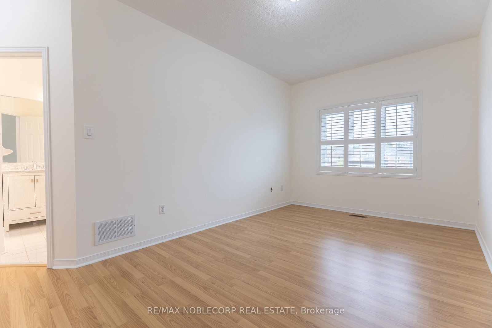28 Opera Place • Vaughan, ON photo 26
