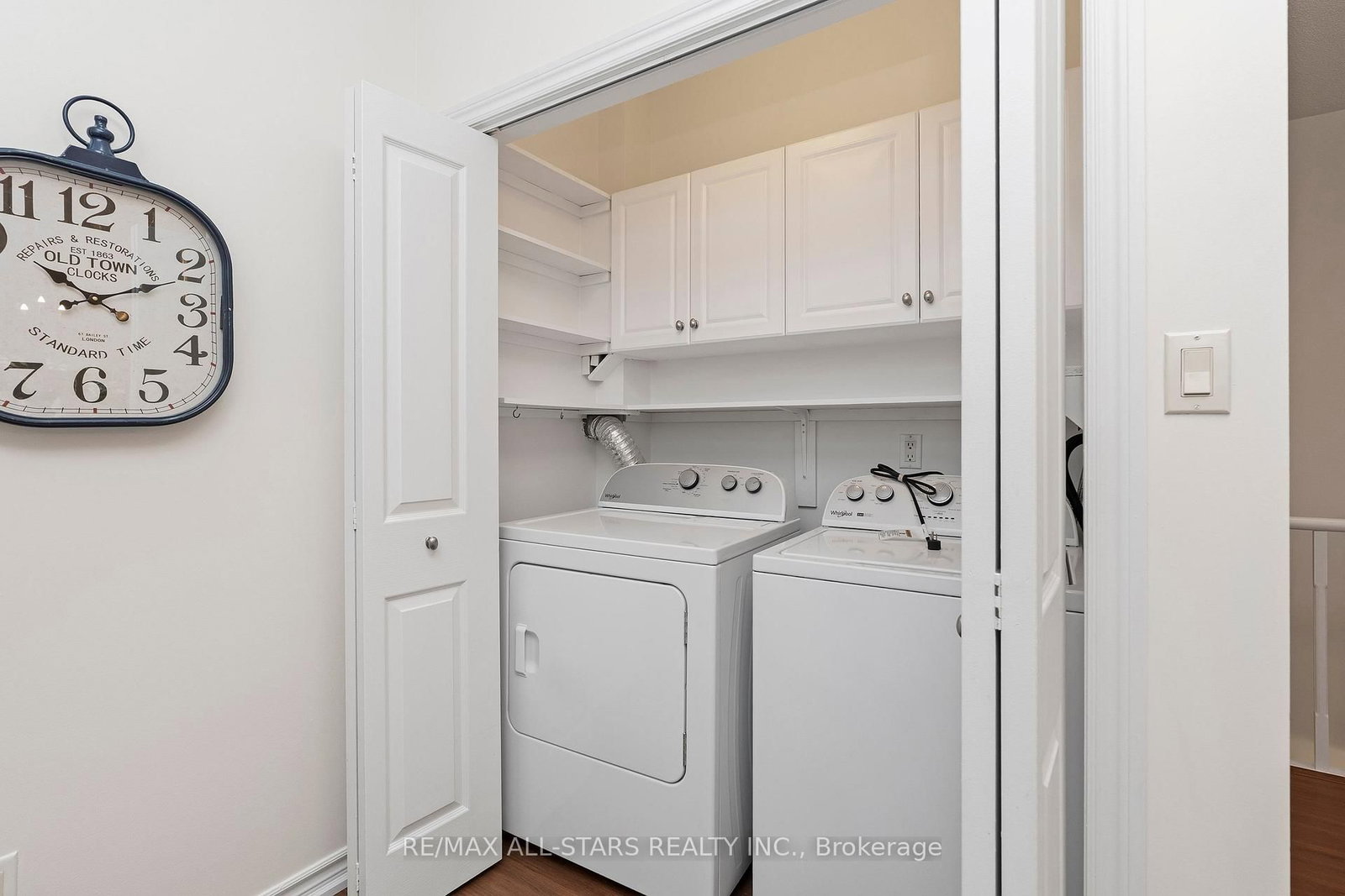 16 Kingfisher Cove Way • Markham, ON photo 18