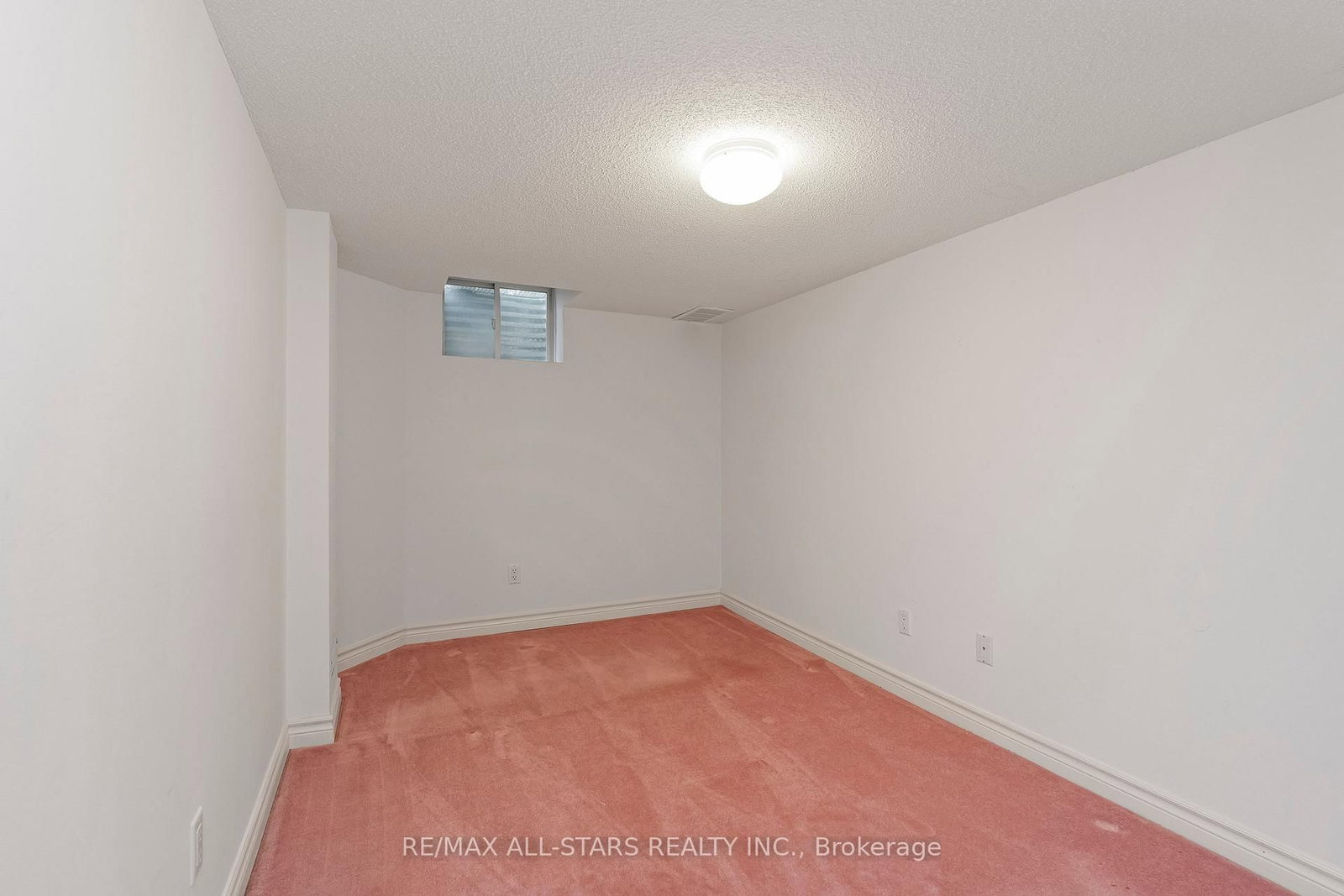 16 Kingfisher Cove Way • Markham, ON photo 33