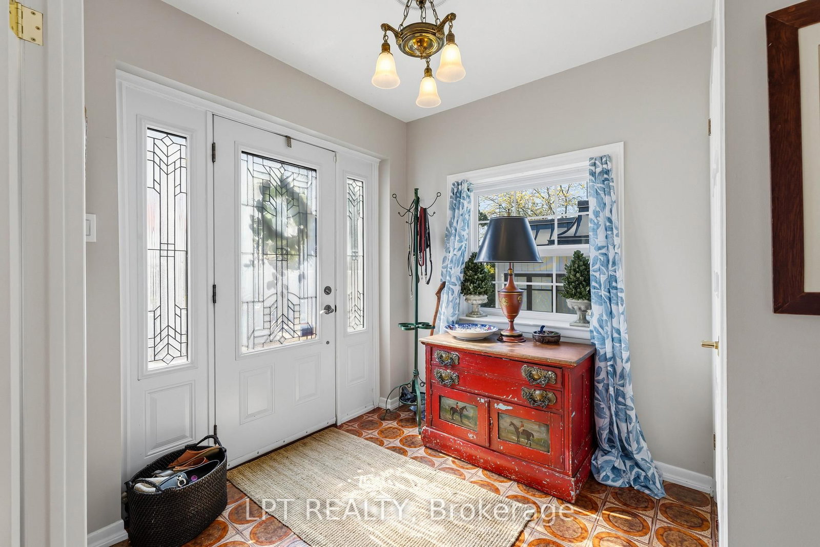 145 Lake Drive N • Georgina, ON photo 10