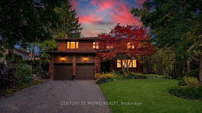 23 Forest Park Crescent • Markham, ON photo 2