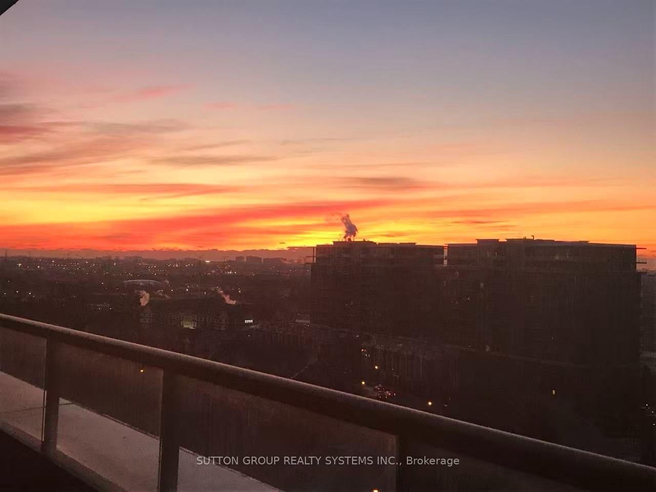 39 Galleria Parkway • #LPH5 • Markham, ON photo 16