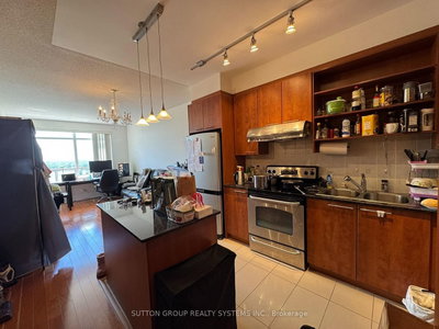 39 Galleria Parkway • #LPH5 • Markham, ON photo 5