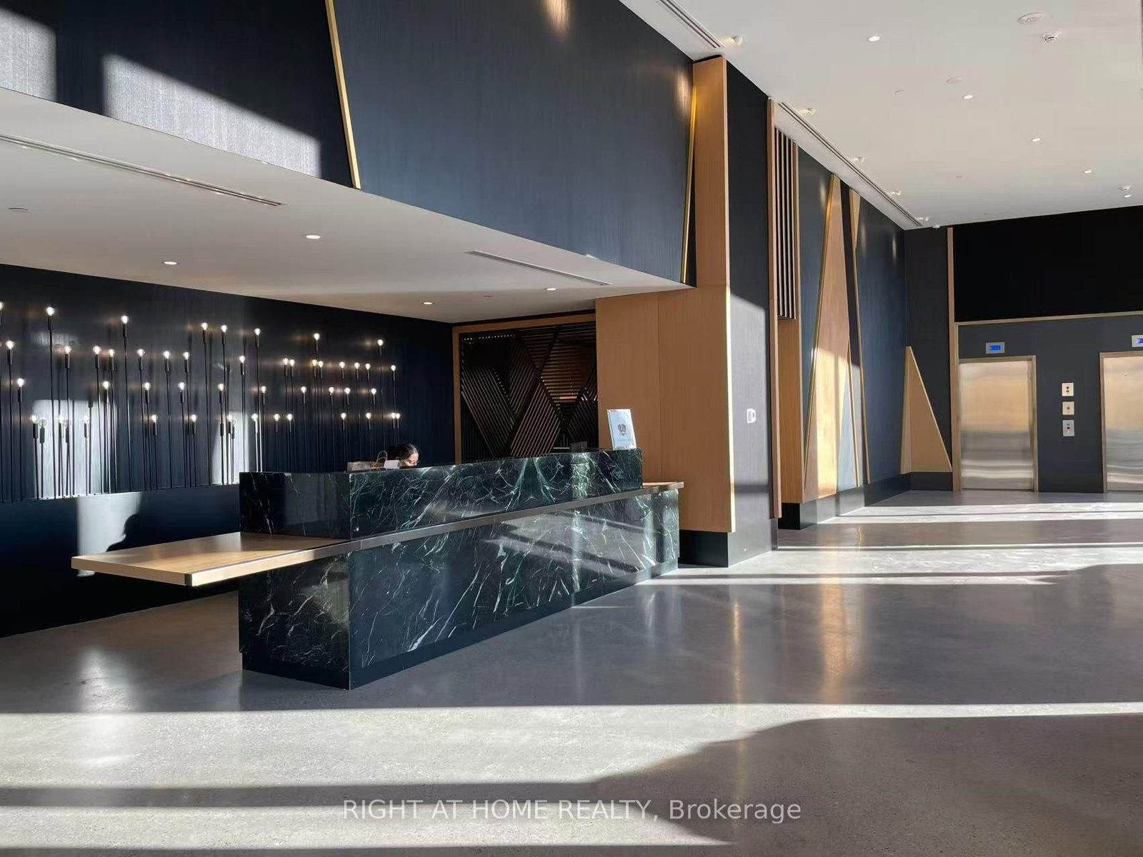 2920 HIGHWAY 7 • #1606 • Vaughan, ON photo 4
