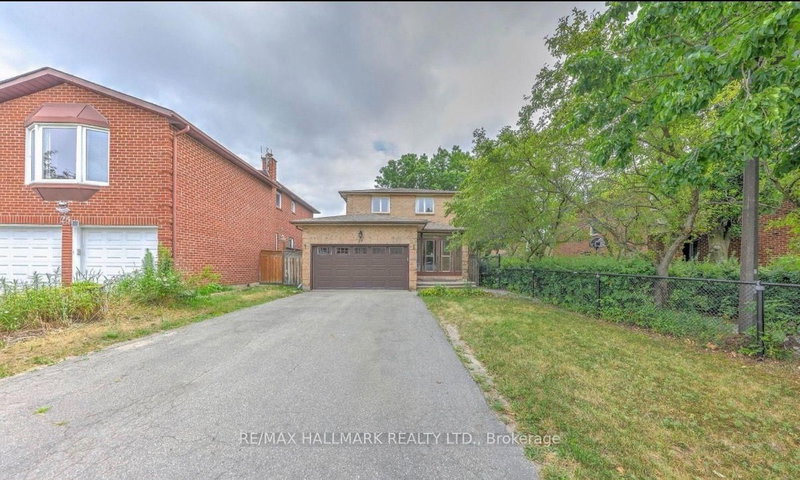 27 Pugsley Avenue