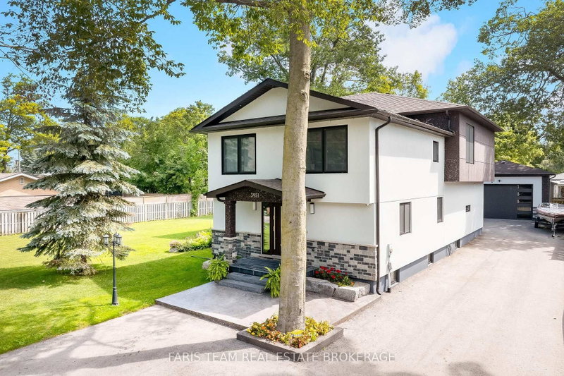 3951 Alberta Avenue