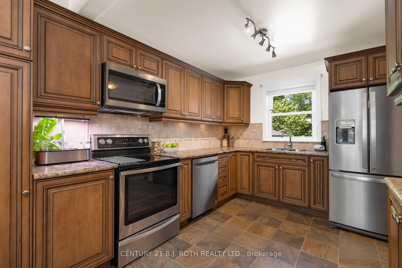 91 Elm Street • Essa, ON photo 11