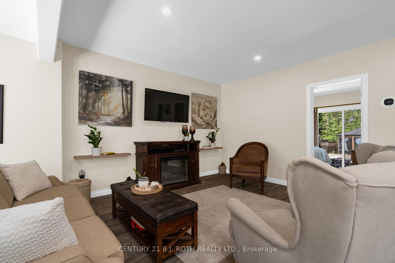 91 Elm Street • Essa, ON photo 5