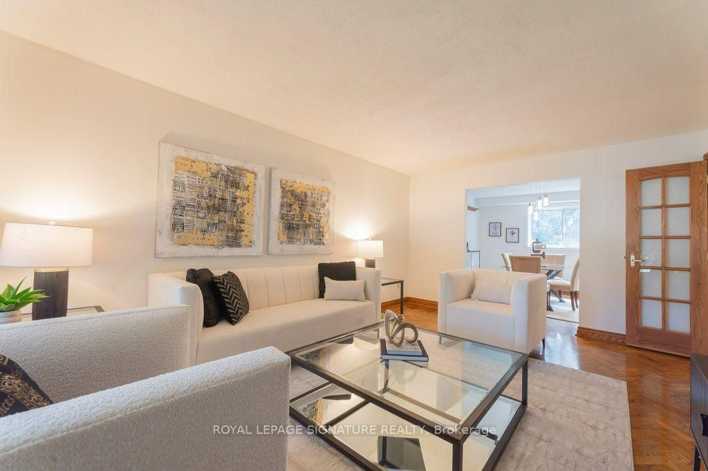 25 Stiver Court • Markham, ON photo 11