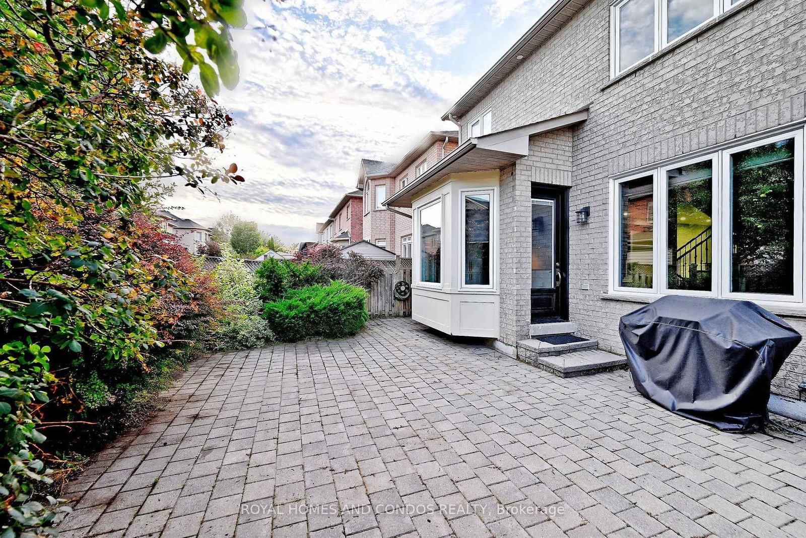 129 Saint Damian Avenue • Vaughan, ON photo 48
