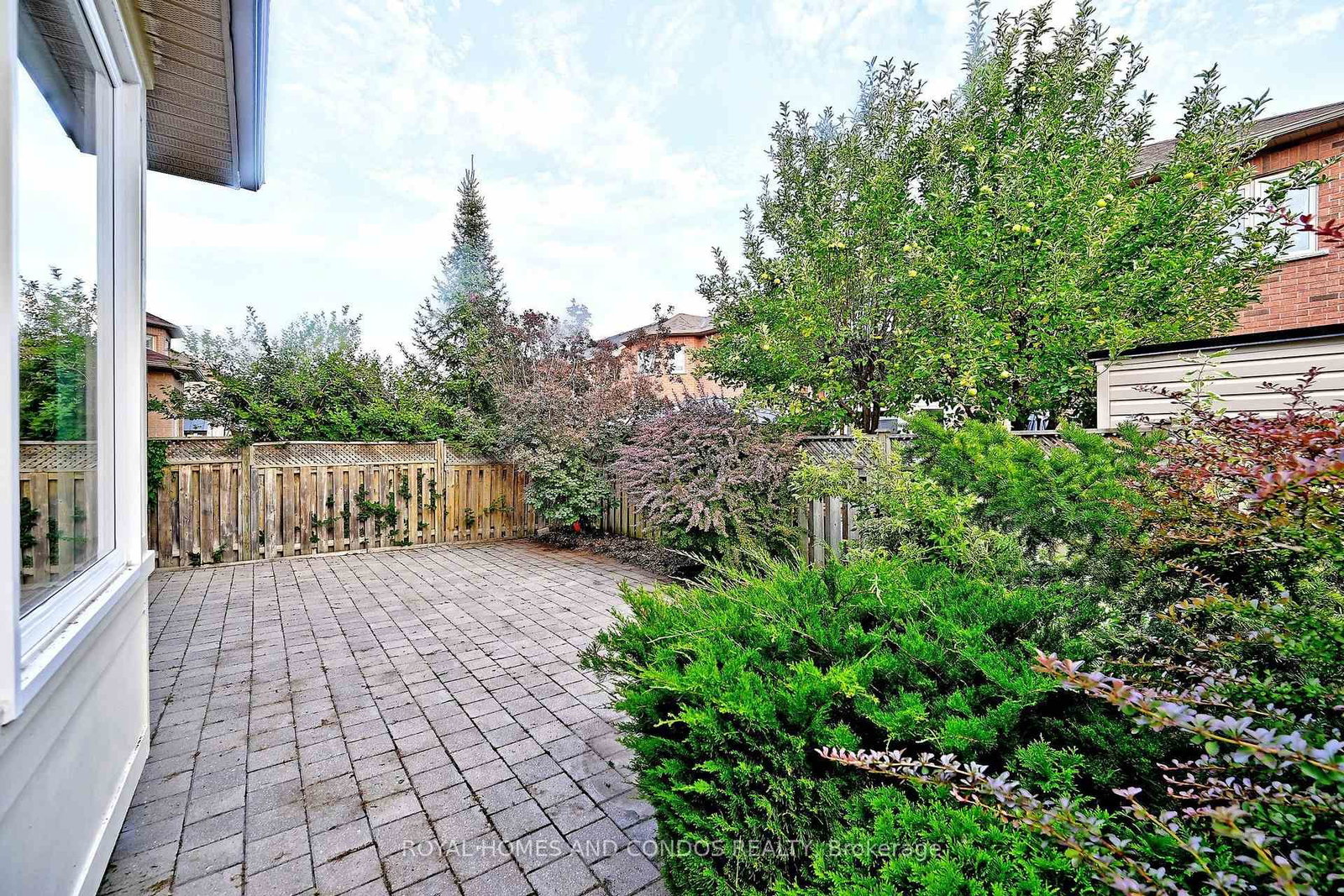 129 Saint Damian Avenue • Vaughan, ON photo 49