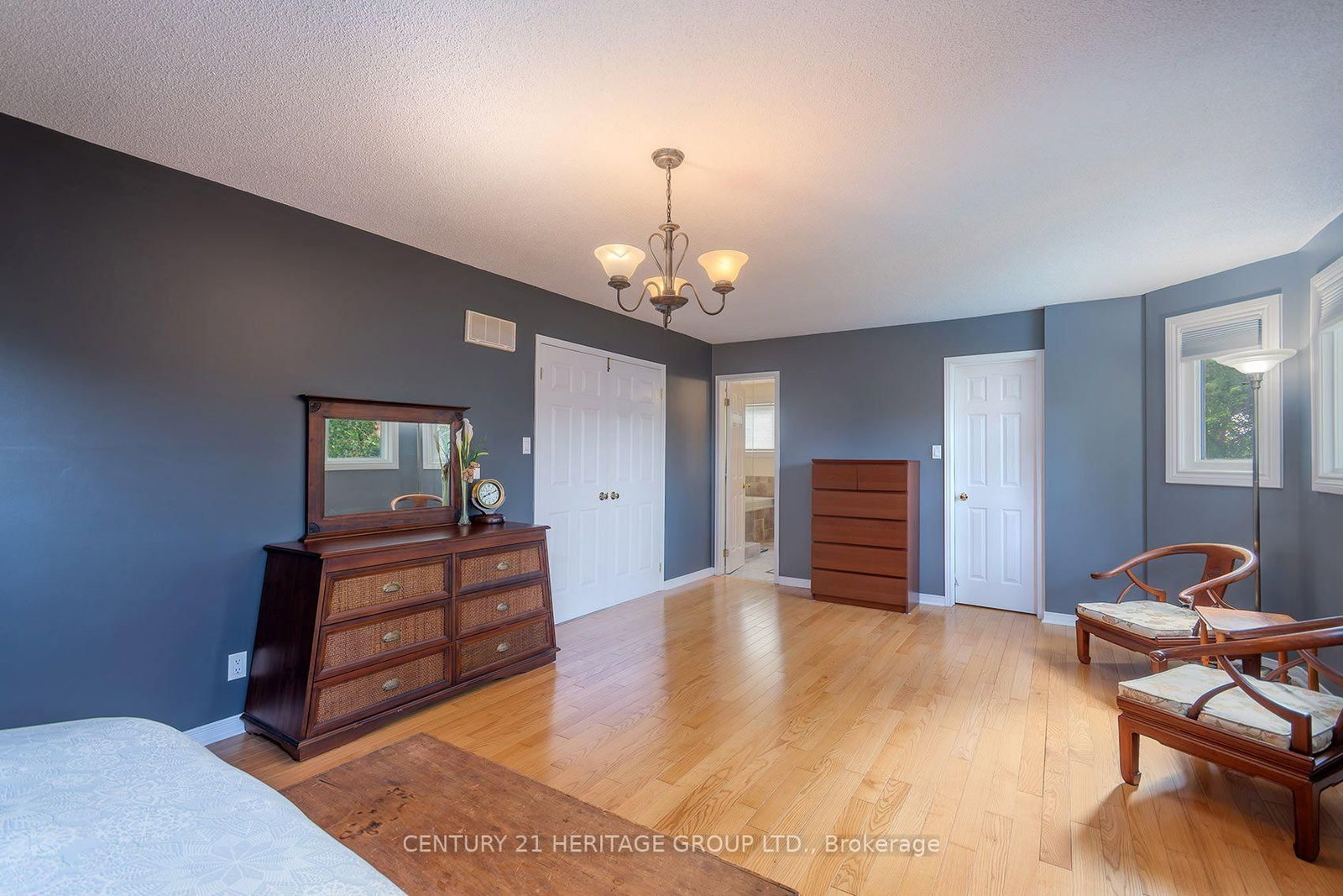 55 Chartwell Crescent • Georgina, ON photo 21