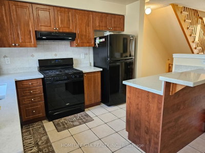 2532 Bur Oak Avenue • Markham, ON photo 6