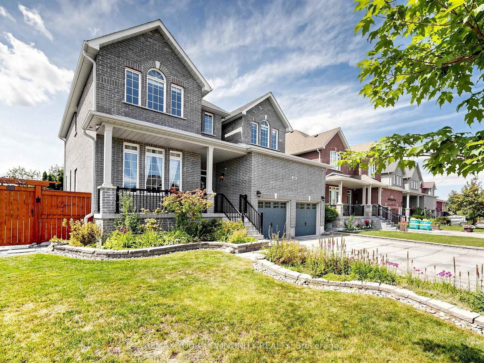 44 Tim Jacobs Drive • Georgina, ON photo 3