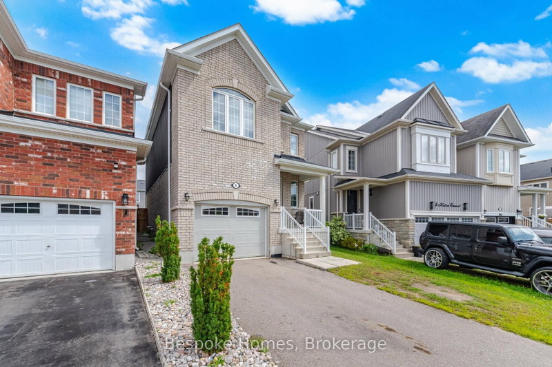 6 Hutton Crescent