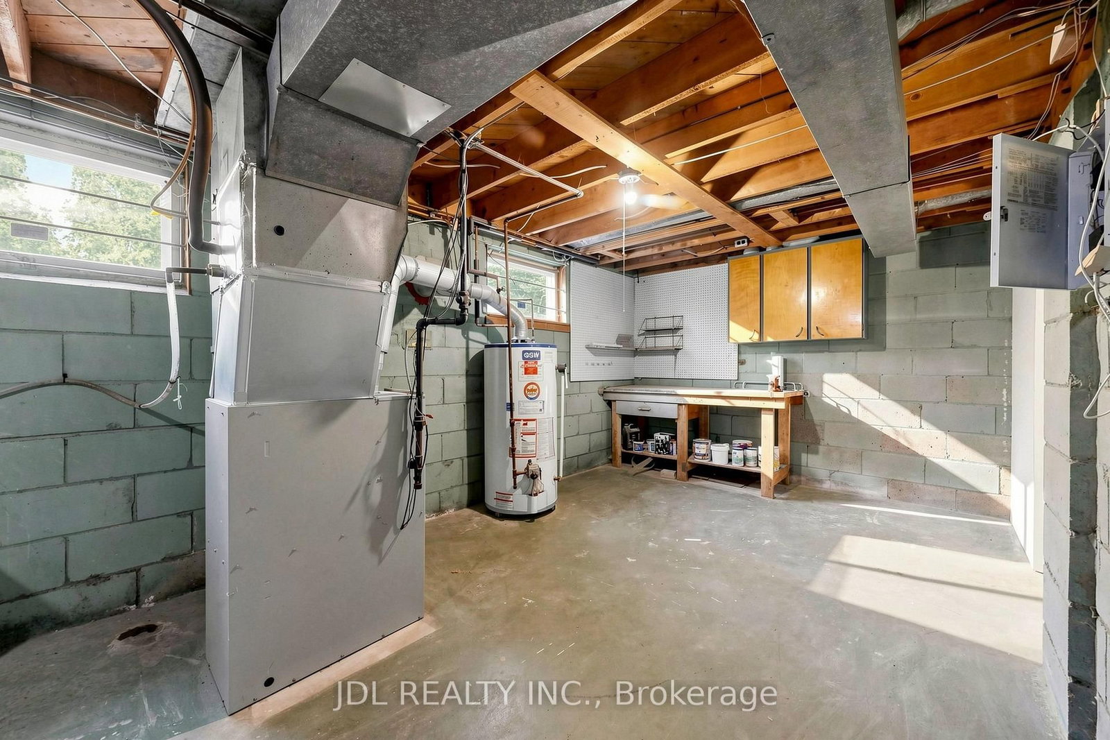 105 Park Avenue • Newmarket, ON photo 29