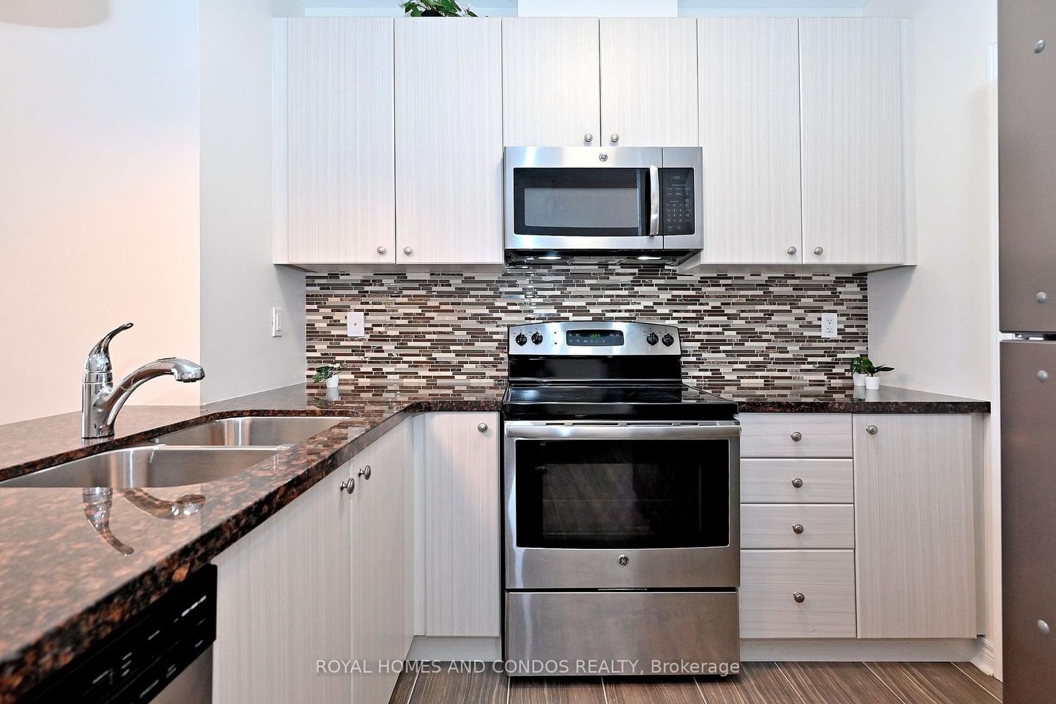 7768 Kennedy Road • #203 • Markham, ON photo 20
