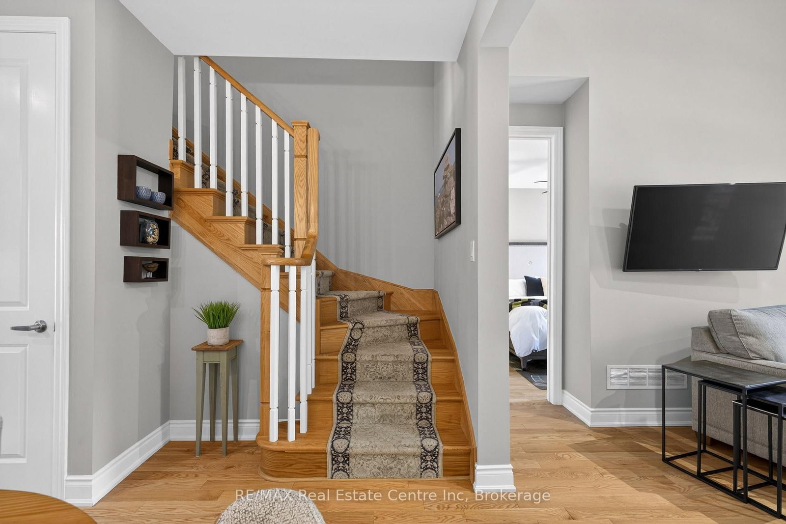 42 Courting House Place • Georgina, ON photo 11