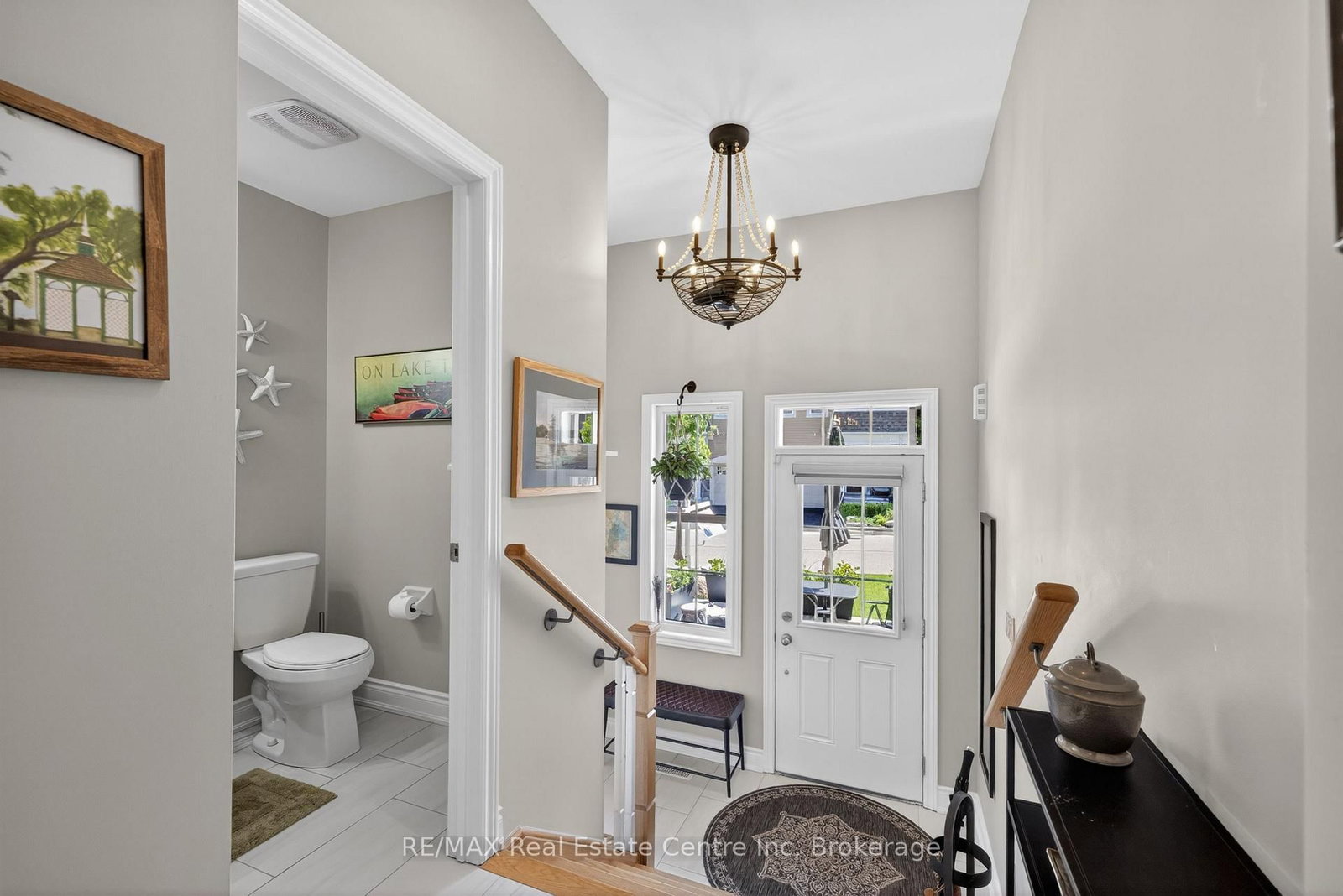 42 Courting House Place • Georgina, ON photo 5