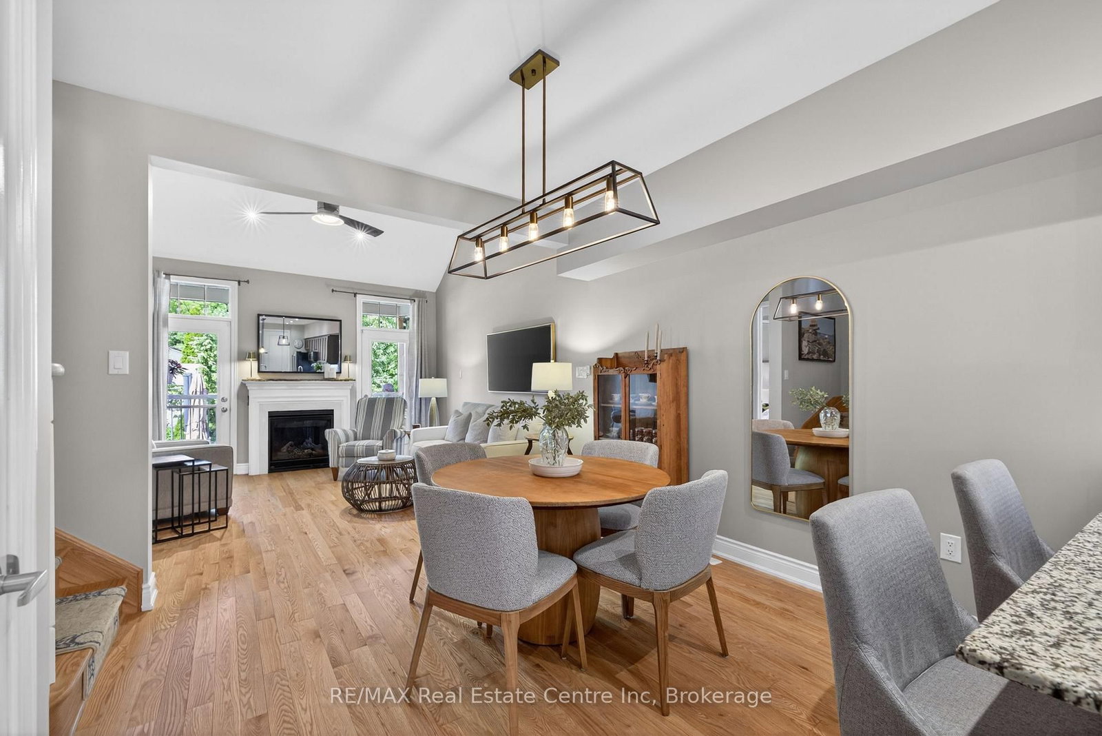 42 Courting House Place • Georgina, ON photo 9