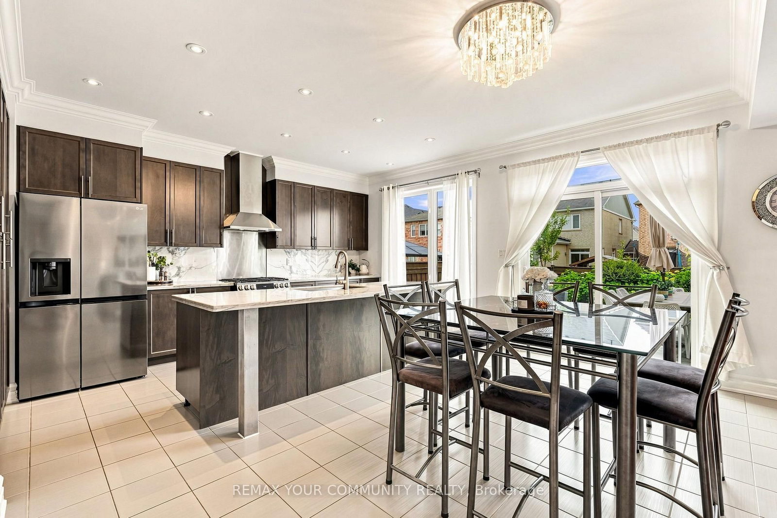 176 Tigertail Crescent • Bradford West Gwillimbury, ON photo 16