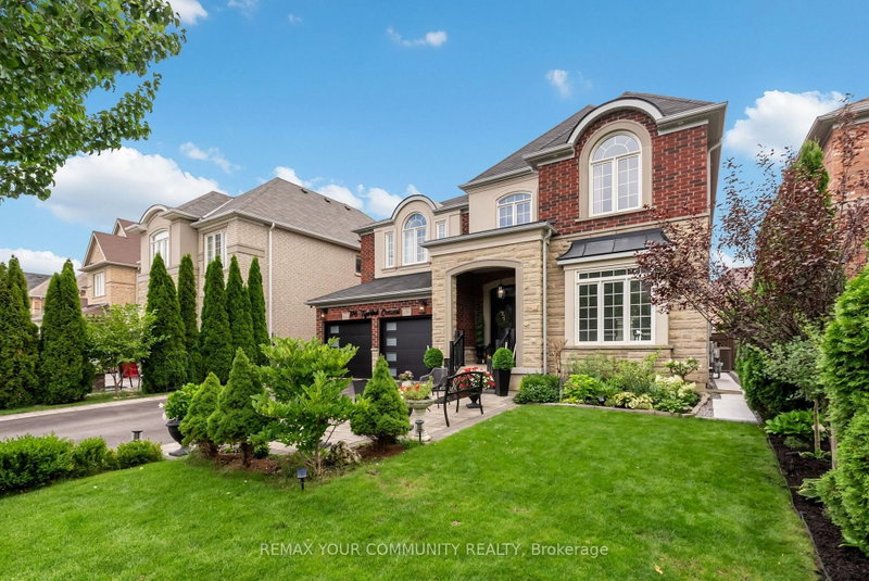 176 Tigertail Crescent