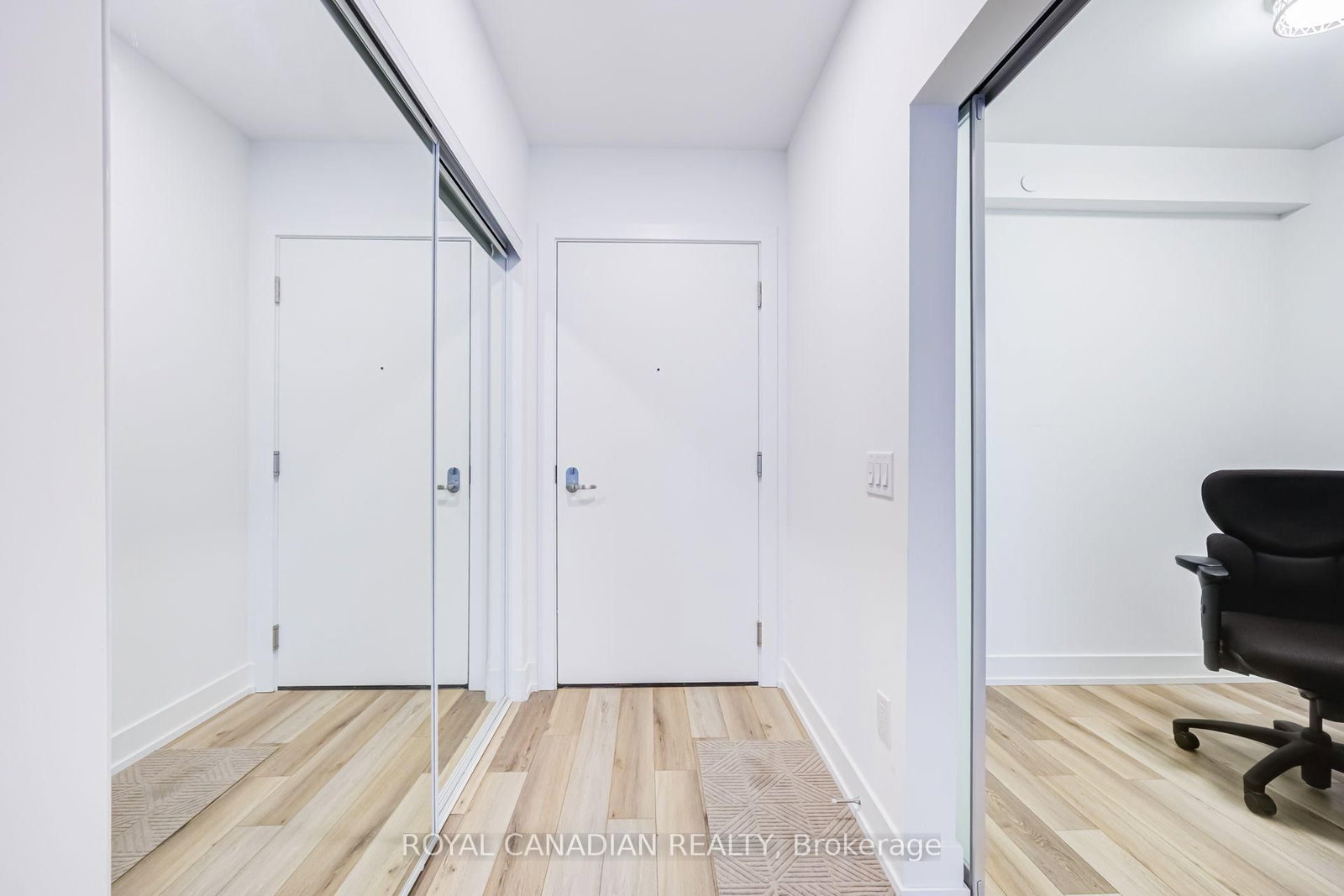 9 Clegg Road • #902 • Markham, ON photo 12