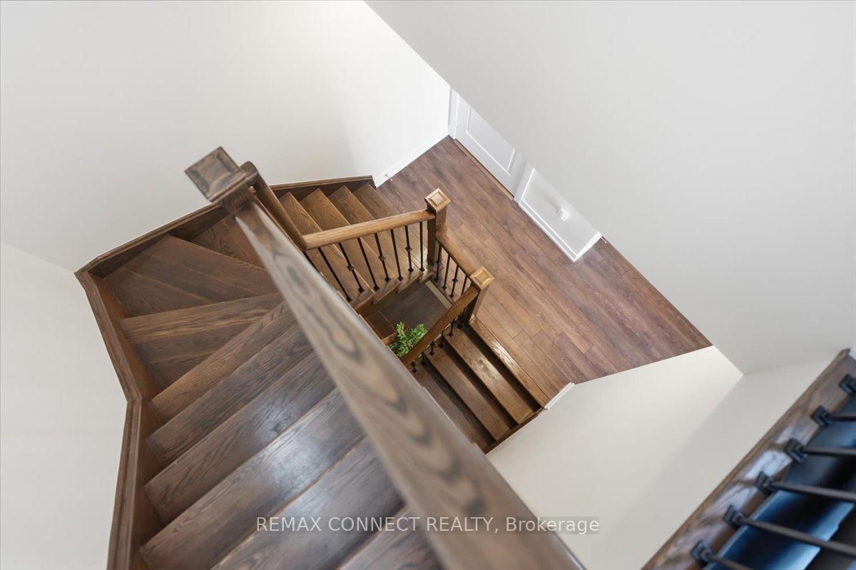 10 Westmeath Lane • #2231 • Markham, ON photo 15