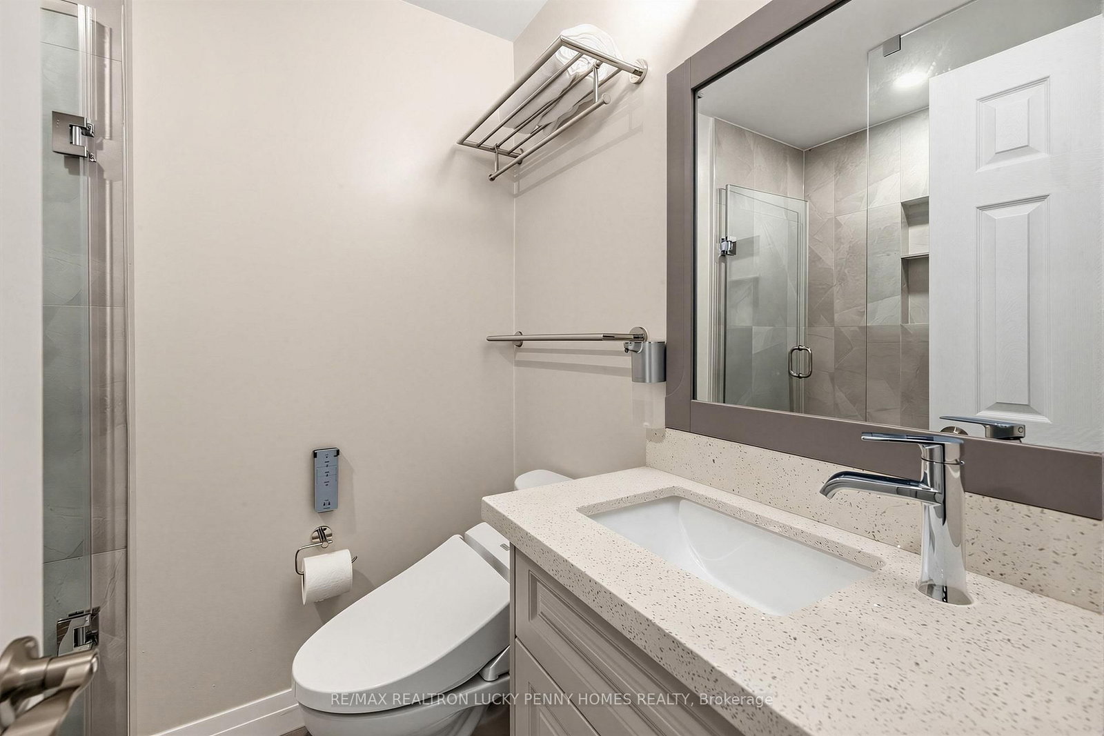 38 Walkerton Drive • Markham, ON photo 17