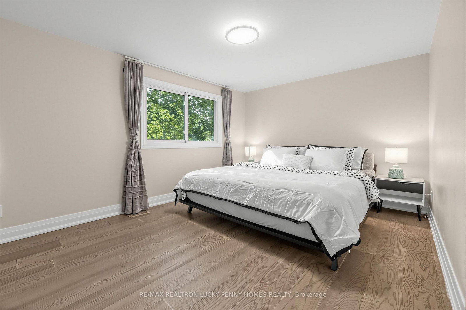 38 Walkerton Drive • Markham, ON photo 19