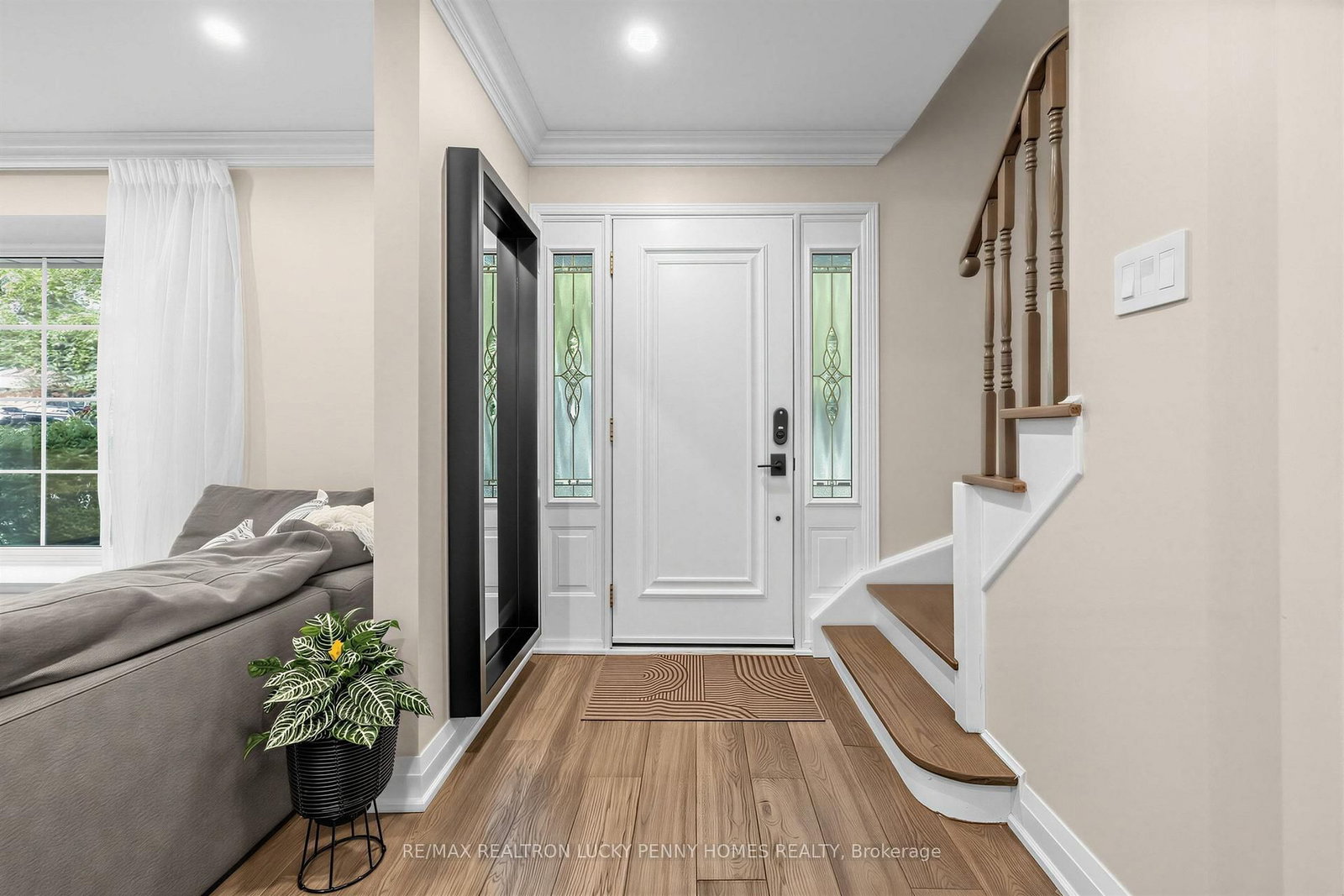 38 Walkerton Drive • Markham, ON photo 5