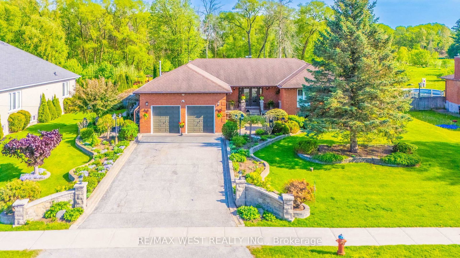 2559 Line 6 Line • Bradford West Gwillimbury, ON photo 1