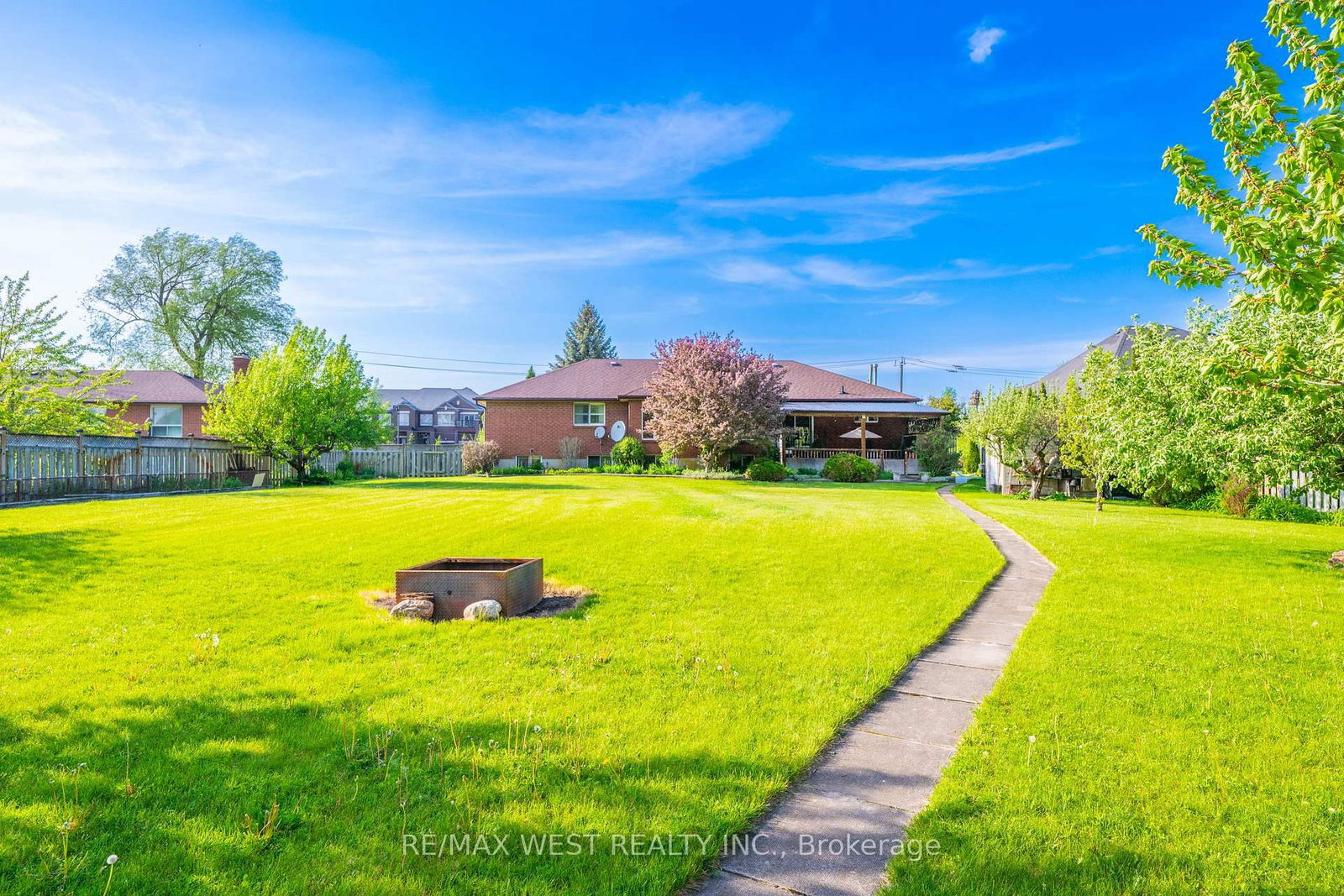 2559 Line 6 Line • Bradford West Gwillimbury, ON photo 14