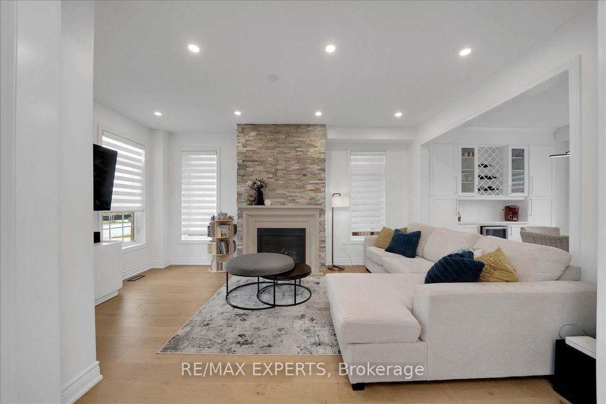 320 Barons Street • Vaughan, ON photo 10
