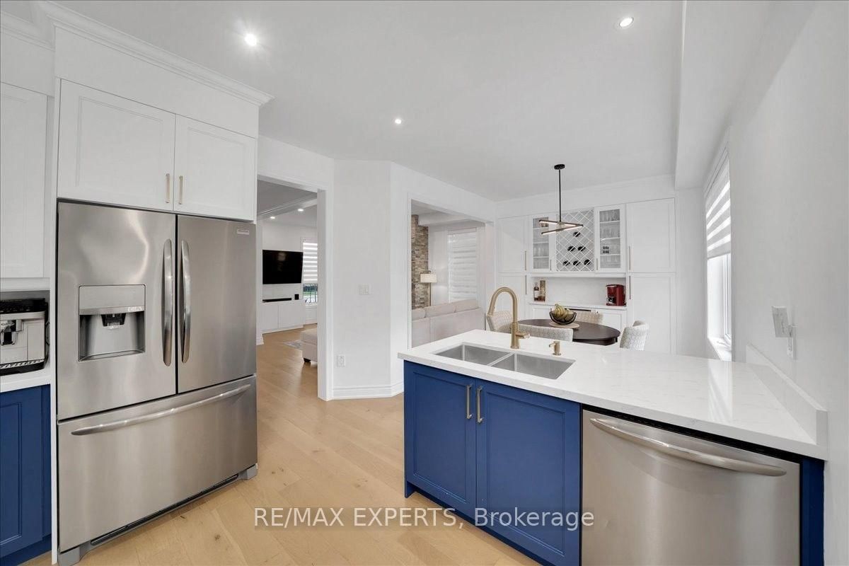 320 Barons Street • Vaughan, ON photo 18