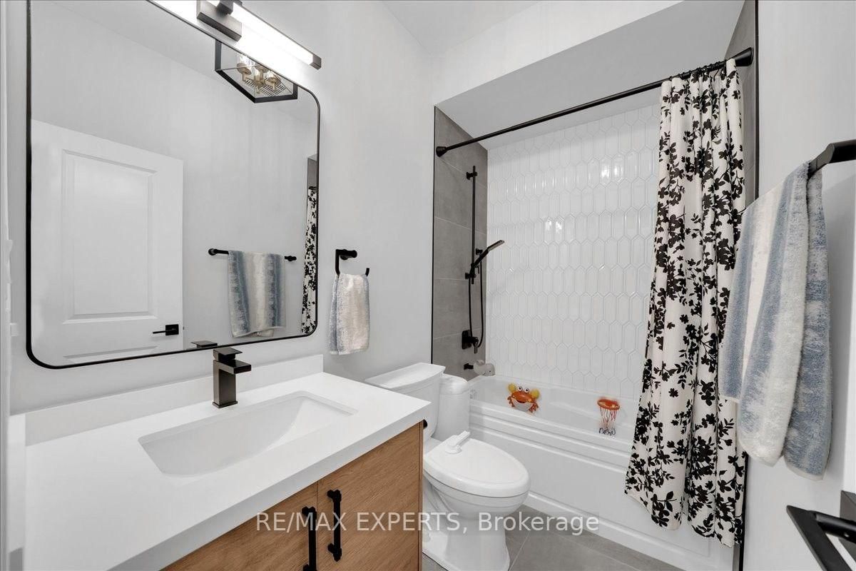 320 Barons Street • Vaughan, ON photo 27