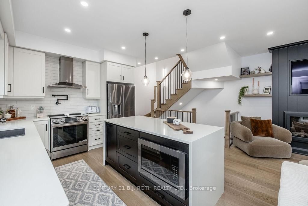 34 Kiernan Crescent N • New Tecumseth, ON photo 12