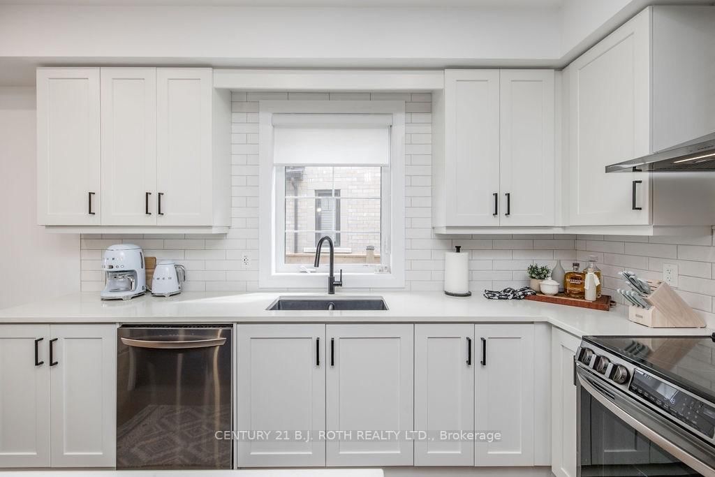 34 Kiernan Crescent N • New Tecumseth, ON photo 14