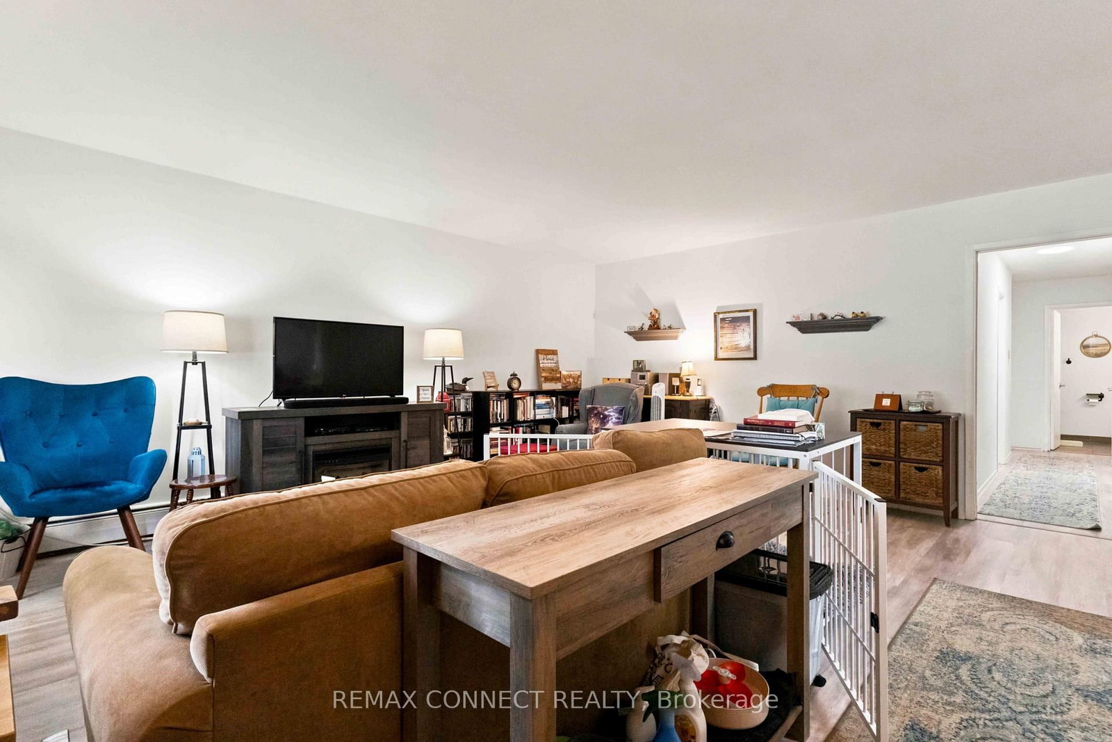 322 Andrew Street • Newmarket, ON photo 5