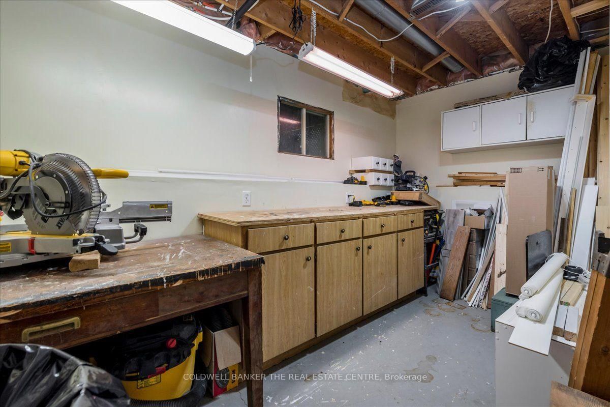 2593 Lawrence Avenue • Innisfil, ON photo 27