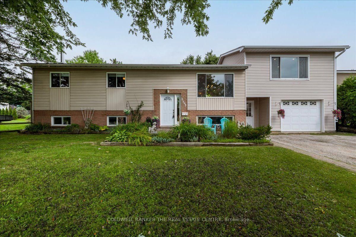 2593 Lawrence Avenue • Innisfil, ON photo 38