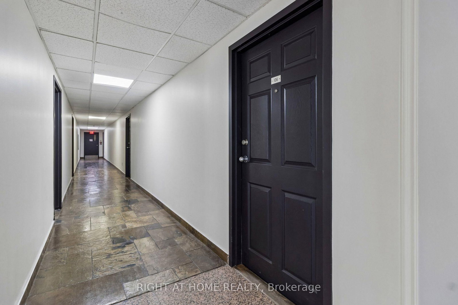 106-7398 Yonge St, Vaughan, view 31