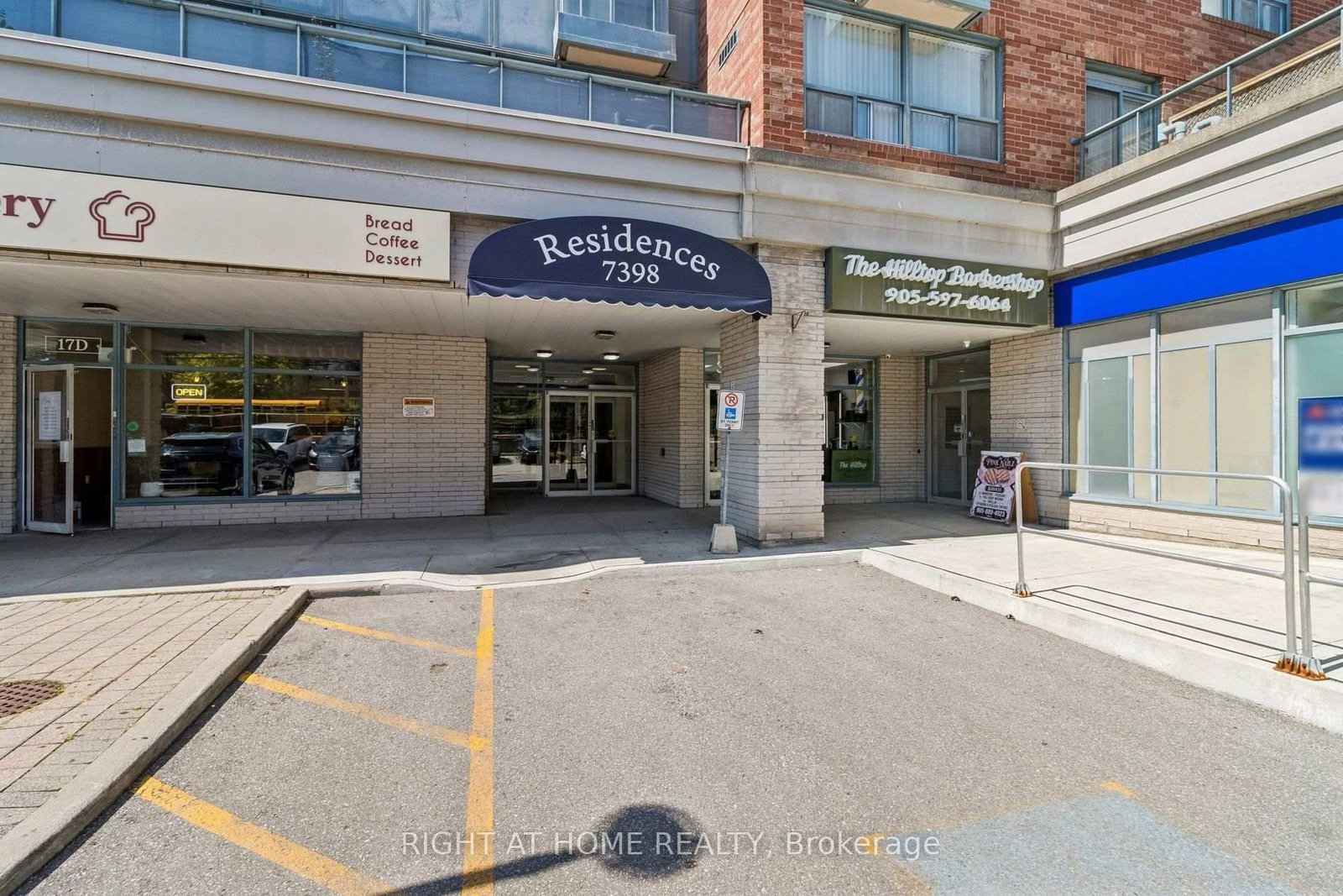 106-7398 Yonge St, Vaughan, view 35