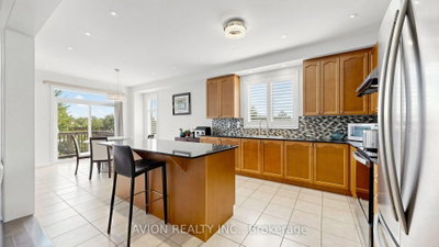 107 Alexander Lawrie Avenue • Markham, ON photo 8